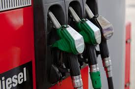 “Government Surprise: Petrol & Diesel Prices Remain Unaffected”