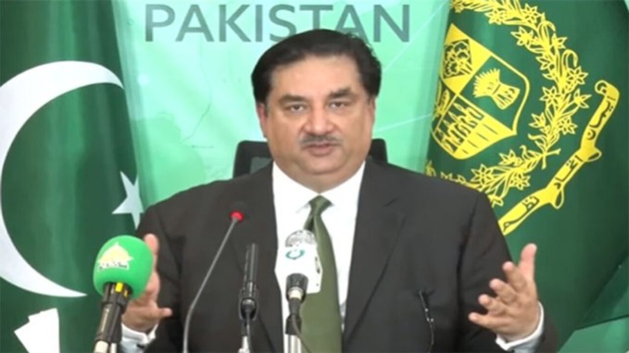 Khurram Dastgir:The government controls the media when needed.